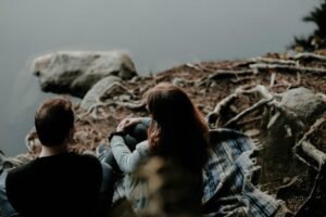 4 Signs that your long-term relationship might be losing its spark